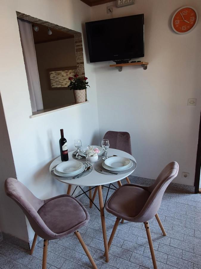 Apartmani Daria & Jure Trogir Exteriör bild