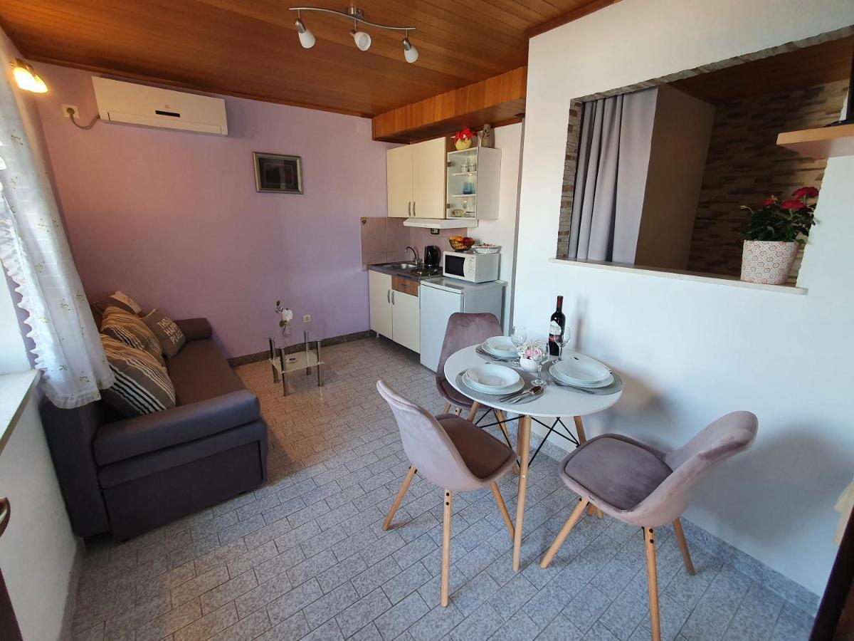 Apartmani Daria & Jure Trogir Exteriör bild