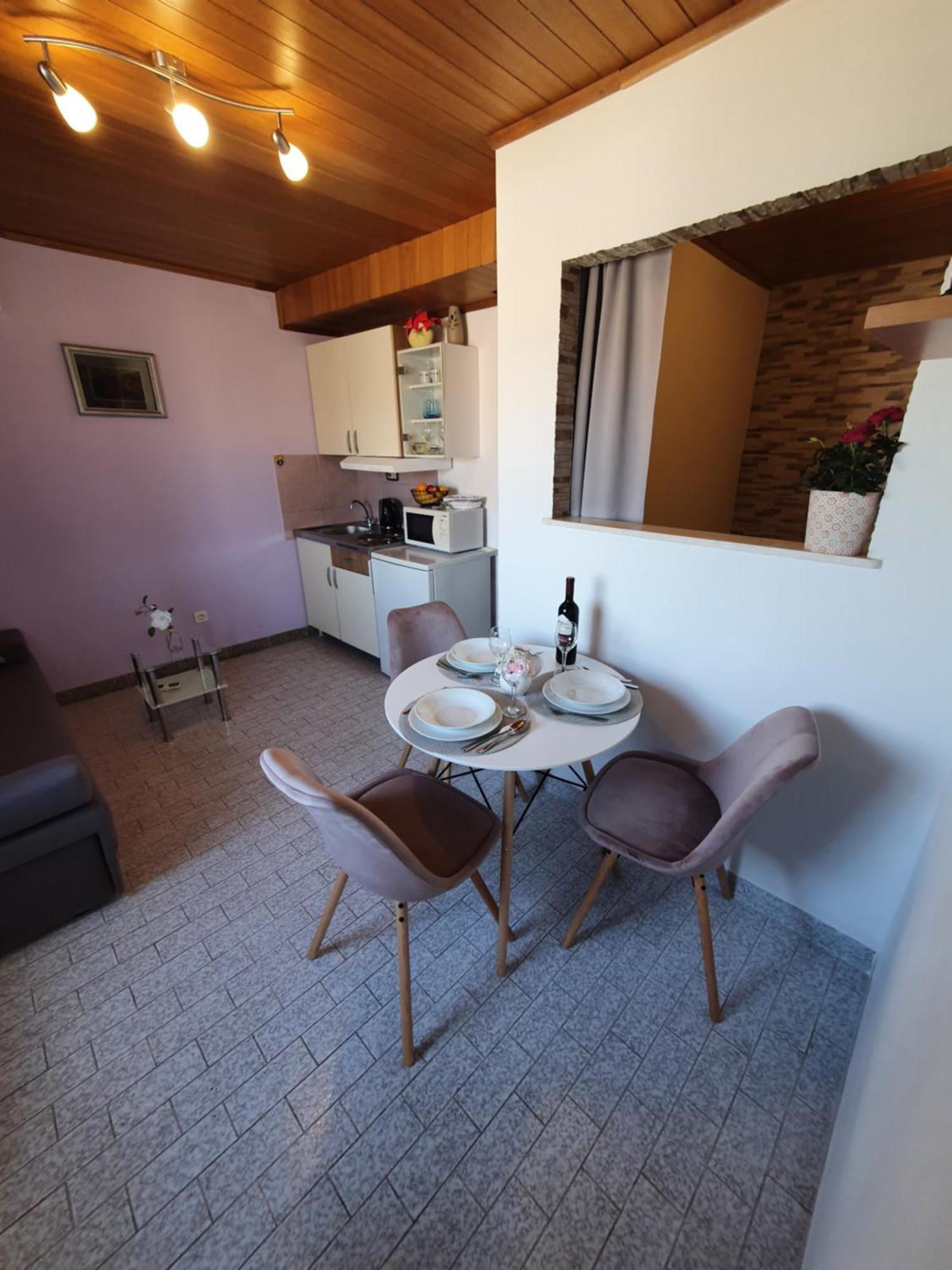 Apartmani Daria & Jure Trogir Exteriör bild